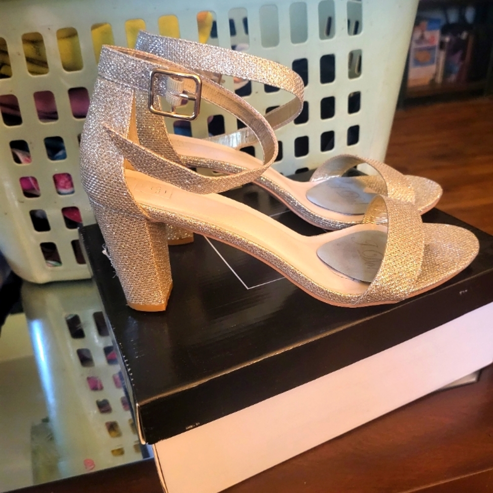 DB studio heels.